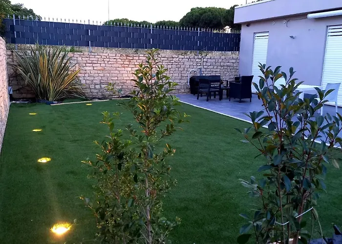 לינה וארוחת בוקר Bellatmosfera טרני